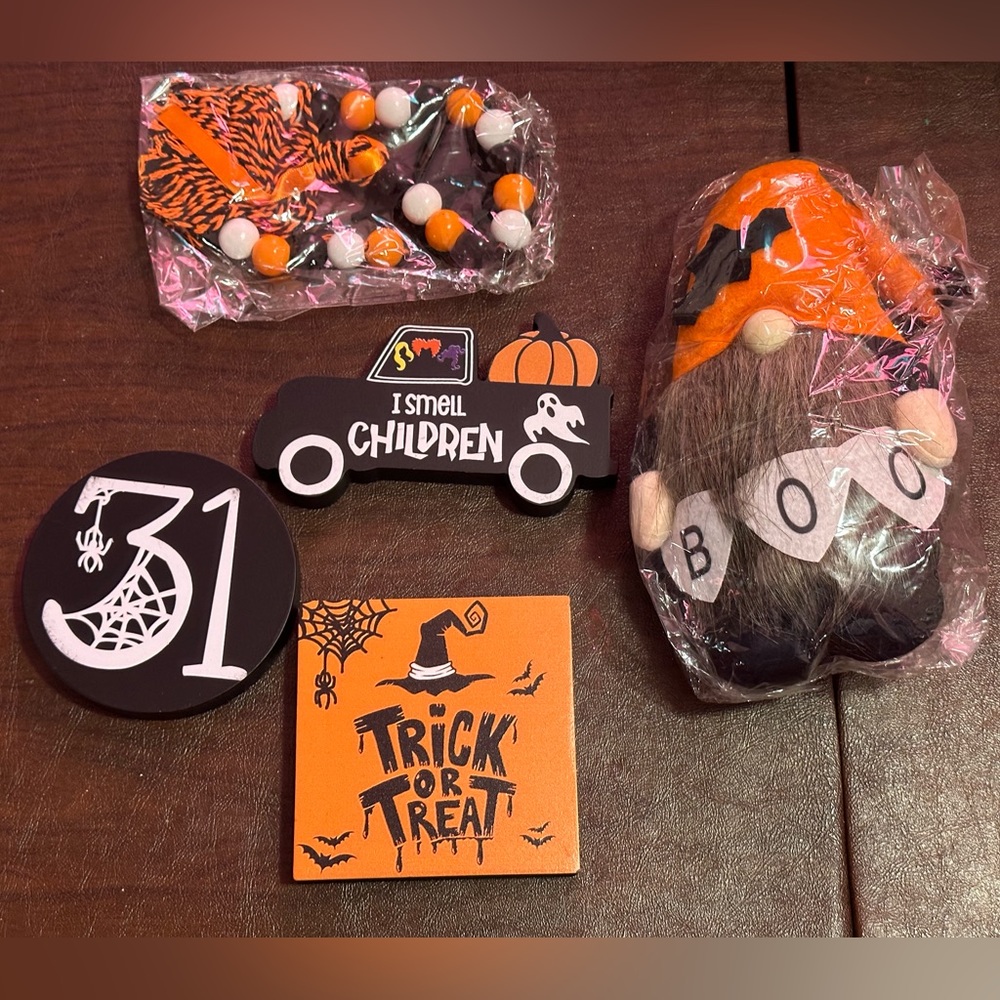 Halloween/Fall Decor 5pc Bundle